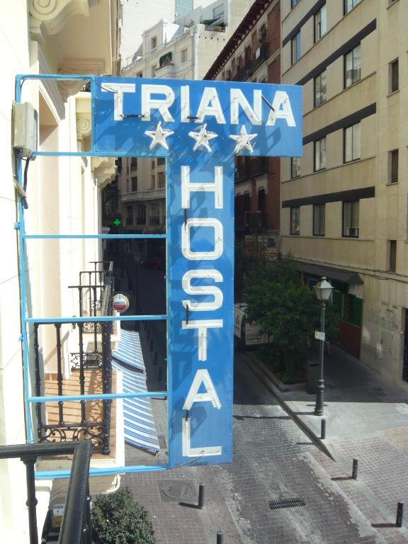 Hostal Triana Μαδρίτη Εξωτερικό φωτογραφία